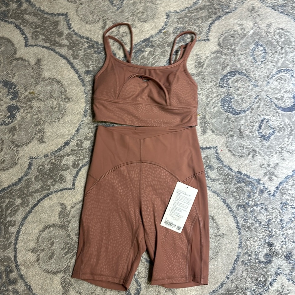 Lululemon set. Bra NWOT , pads included. Pant NWT. Both size 6